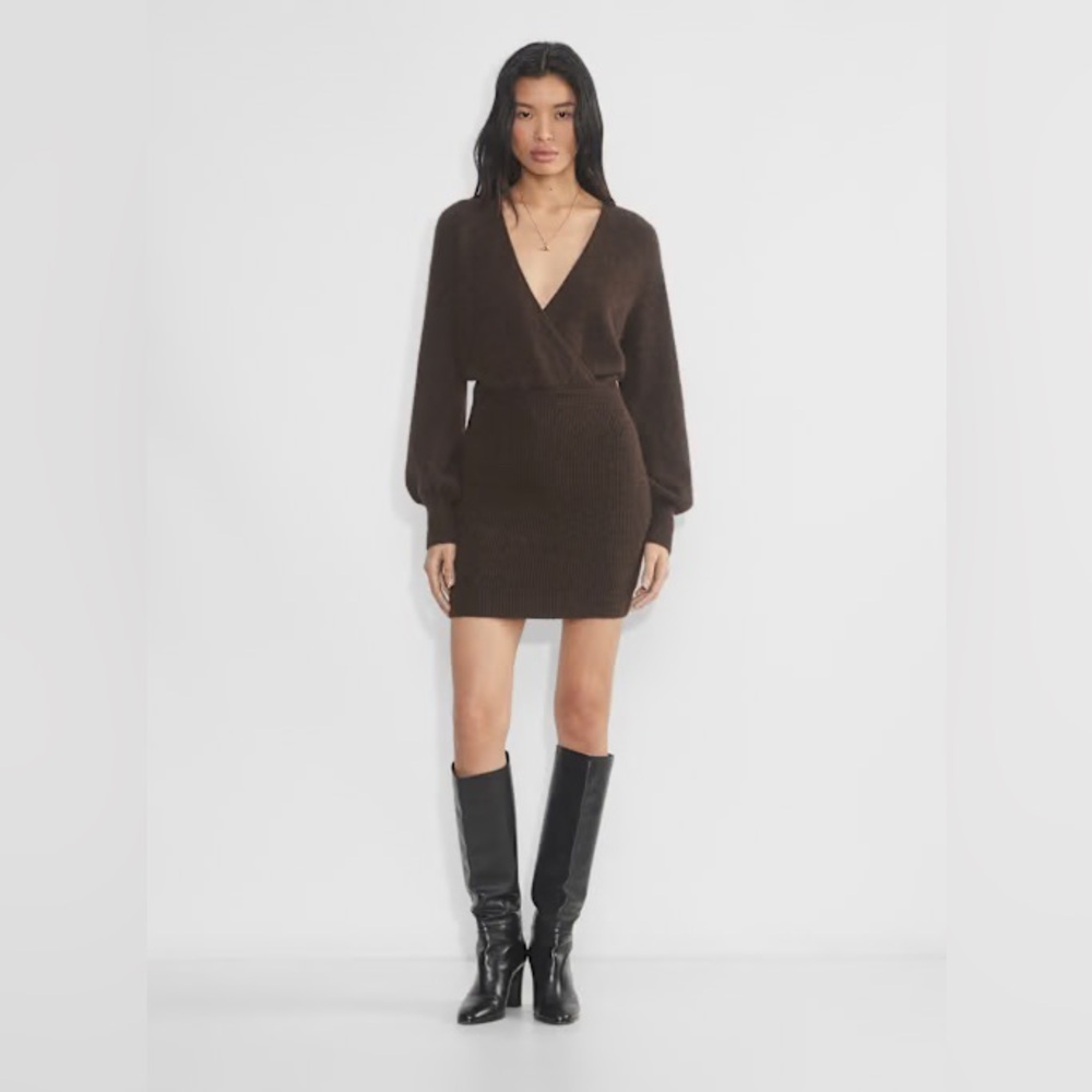 ARITZIA ELSIE SWEATER DRESS *NWT*